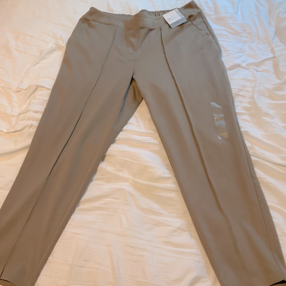 Nine West Pull on Dress Pants NWT